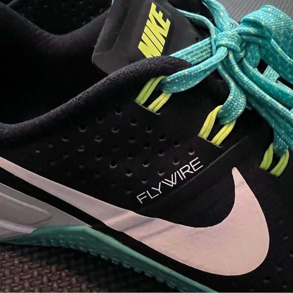 Nike Metcon 1 Women's Black/Hyper Jade-Volt-White 8.5 - Picture 11 of 13